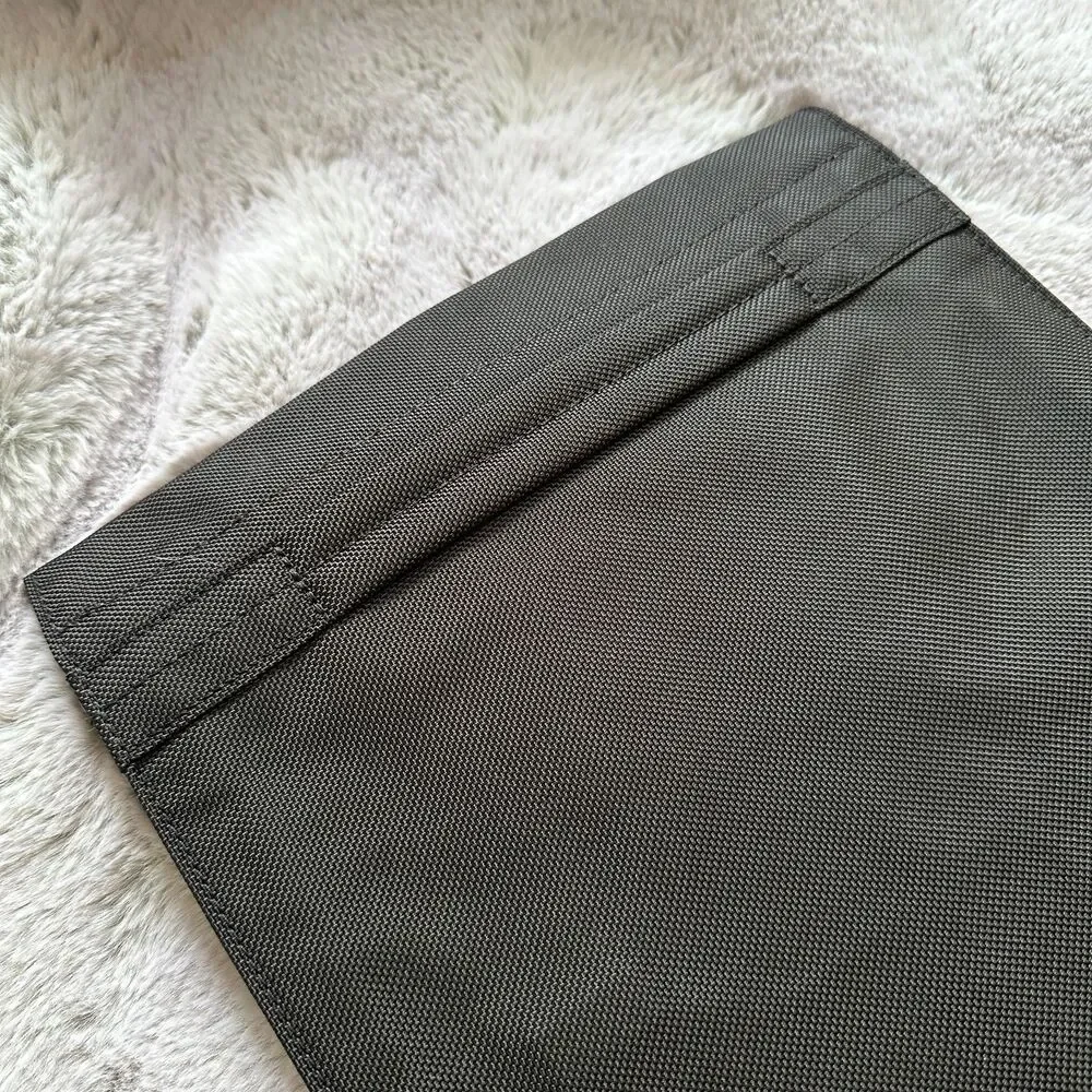 Tumi welded laptop